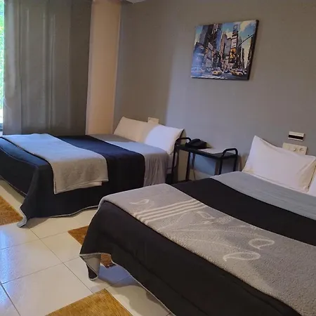 Motel Montecarlo Teo